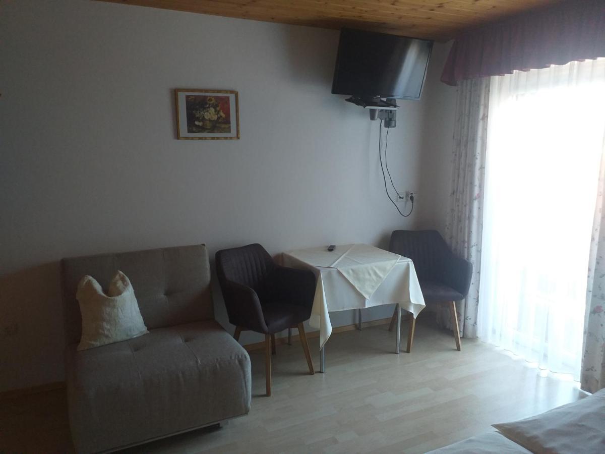 Pension Waldhof Koppl Buitenkant foto